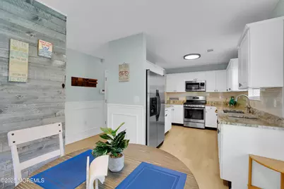 11 Saratoga Court, Tinton Falls, NJ 07753 - Photo 10