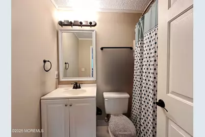 58 Madison Court, Tinton Falls, NJ 07712 - Photo 10