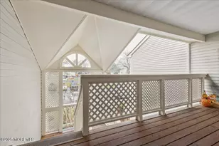 8 White Oak Ct, Howell Township, NJ 07731 - Photo 4