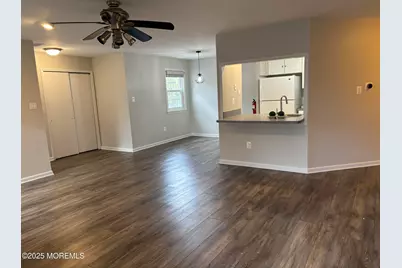 481 Hawthorne Place, Morganville, NJ 07751 - Photo 12