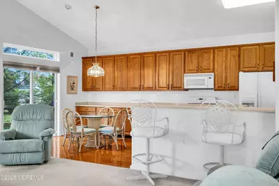 6 Margaux Drive, Manchester Township, NJ 08759 - Photo 18