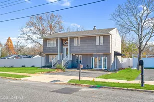 621 Illinois Ave, Brick, NJ 08724 - Photo 2