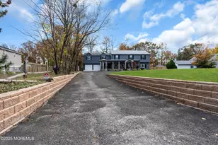 537 S Atlantic Ave, Aberdeen Township, NJ 07747 - Photo 4