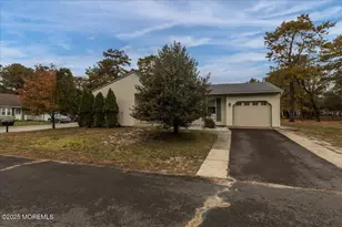 36 Penwood Dr, Whiting, NJ 08759 - Photo 2