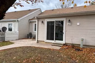 120 Muhlen Platz, Freehold, NJ 07728 - Photo 6
