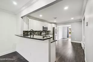 120 Muhlen Platz, Freehold, NJ 07728 - Photo 16