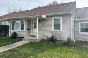 120 Muhlen Platz, Freehold, NJ 07728 - Photo 2