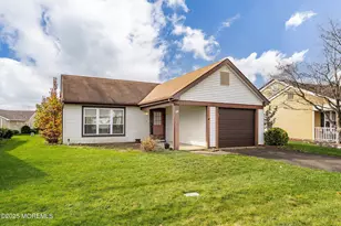 11 Wycombe Way, Manchester Township, NJ 08759 - Photo 2