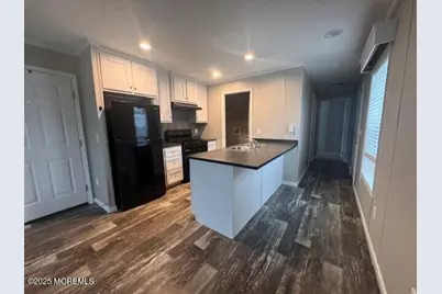 18 Avenue A, Hazlet Township, NJ 07734 - Photo 4