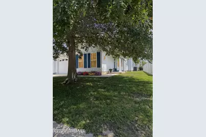 112 Giunta Walk, Mays Landing, NJ 08330 - Photo 1