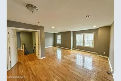 38 Meadow Road, Clark Township, NJ 07066 - Photo 8
