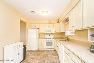 55 Tony Ct, Brick, NJ 08724 - Photo 8