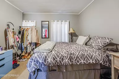 233 Broadway, Union Beach, NJ 07735 - Photo 12