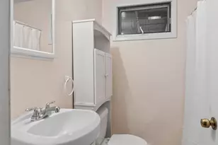 9 Monmouth Pl, Keyport, NJ 07735 - Photo 12