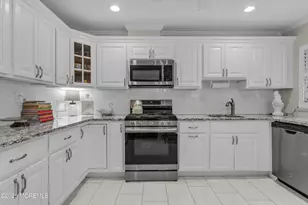 68 Buckingham Dr, Manchester Township, NJ 08759 - Photo 4