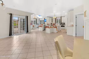 7 Equinox Ln, Freehold, NJ 07728 - Photo 24