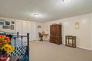 3510 Scarecrow Ct, Freehold, NJ 07728 - Photo 16