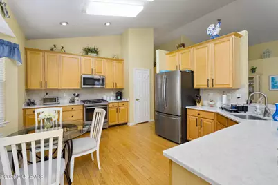 10 Powderhorn Way, Allentown, NJ 08501 - Photo 12