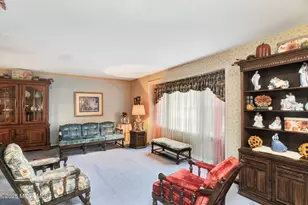 7 Nantucket Ct, Howell Township, NJ 07731 - Photo 6