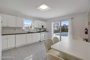210 Larchwood Ave, Oakhurst, NJ 07755 - Photo 14