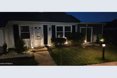 146 Old Nassau Road #B, Monroe Township, NJ 08831 - Photo 2