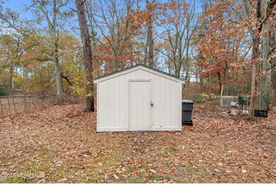 215 Kettle Creek Road, Toms River Township, NJ 08753 - Photo 4