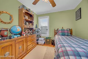 130 South St, Freehold, NJ 07728 - Photo 16