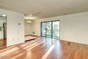 78 Wyndham Pl, Robbinsville Township, NJ 08691 - Photo 4