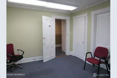 623 Georges Road #2B, Monroe Township, NJ 08831 - Photo 2