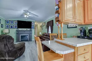 46 Randall Ave, Hazlet Township, NJ 07730 - Photo 10