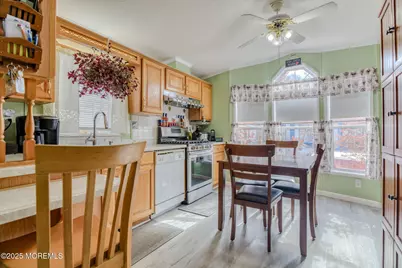 46 Randall Avenue, Hazlet Township, NJ 07730 - Photo 6