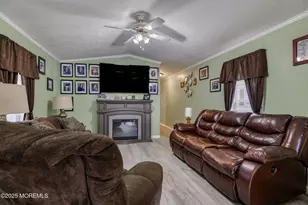 46 Randall Ave, Hazlet Township, NJ 07730 - Photo 12