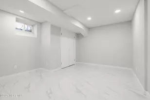 24 Valley Forge Rd, Eatontown, NJ 07724 - Photo 36