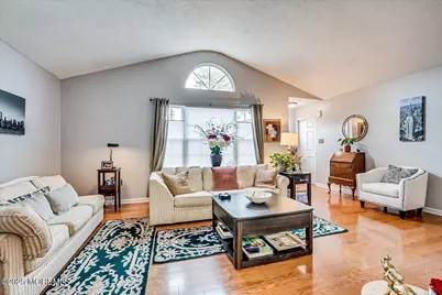 1 Linton Close, Freehold, NJ 07728 - Photo 12