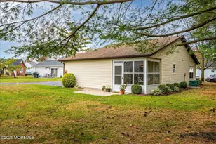 1 Linton Close, Freehold, NJ 07728 - Photo 26