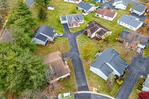 1 Linton Close, Freehold, NJ 07728 - Photo 4