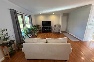 220B Center St, Tuckerton, NJ 08087 - Photo 8