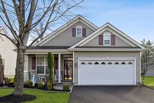 149 Wintergreen Dr, Manalapan Township, NJ 07726 - Photo 2