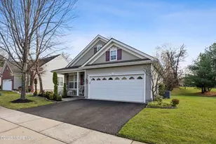 149 Wintergreen Dr, Manalapan Township, NJ 07726 - Photo 1