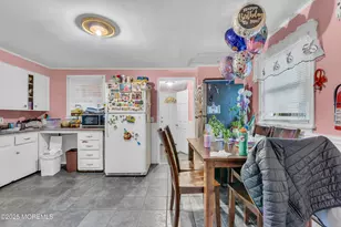 25 Union Ave, Freehold, NJ 07728 - Photo 6