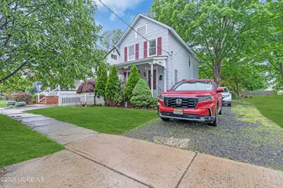 25 Union Avenue, Freehold, NJ 07728 - Photo 24