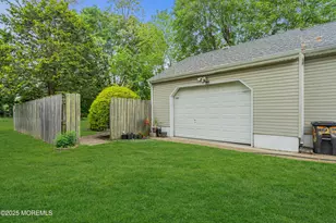 28 Lockwood Ave, Freehold, NJ 07728 - Photo 24