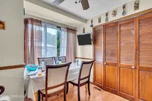 34 Bowne Ave, Freehold, NJ 07728 - Photo 10