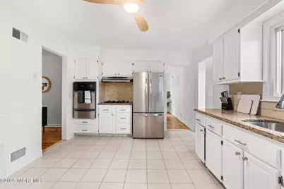 282 Clermont Terrace, Union Township, NJ 07083 - Photo 6