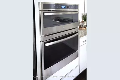 61 Fillmore Drive, Monroe Township, NJ 08831 - Photo 8