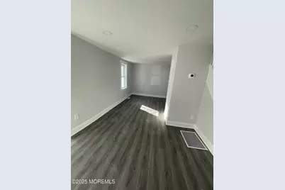 405 Myrtle Avenue, Neptune Township, NJ 07753 - Photo 10