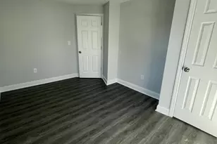 405 Myrtle Ave, Neptune Township, NJ 07753 - Photo 14