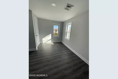 405 Myrtle Avenue, Neptune Township, NJ 07753 - Photo 12