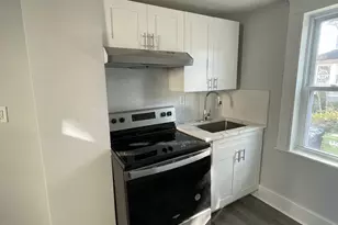 405 Myrtle Ave, Neptune Township, NJ 07753 - Photo 6