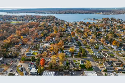 1622 Abbott Avenue, Toms River Township, NJ 08753 - Photo 2